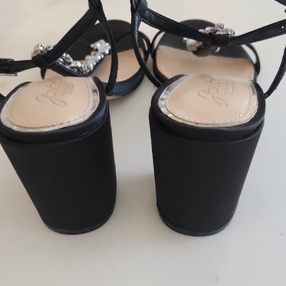 Jewel Badgley Mischka 3 1/2" Black Heels with Crystal Accents - Picture 6 of 11
